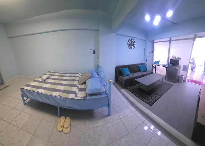 Beautiful 107 With Living With Wifi Bangkok