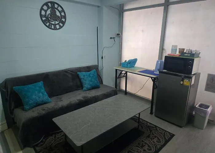 Apartment Beautiful 107 With Living With Wifi Bangkok